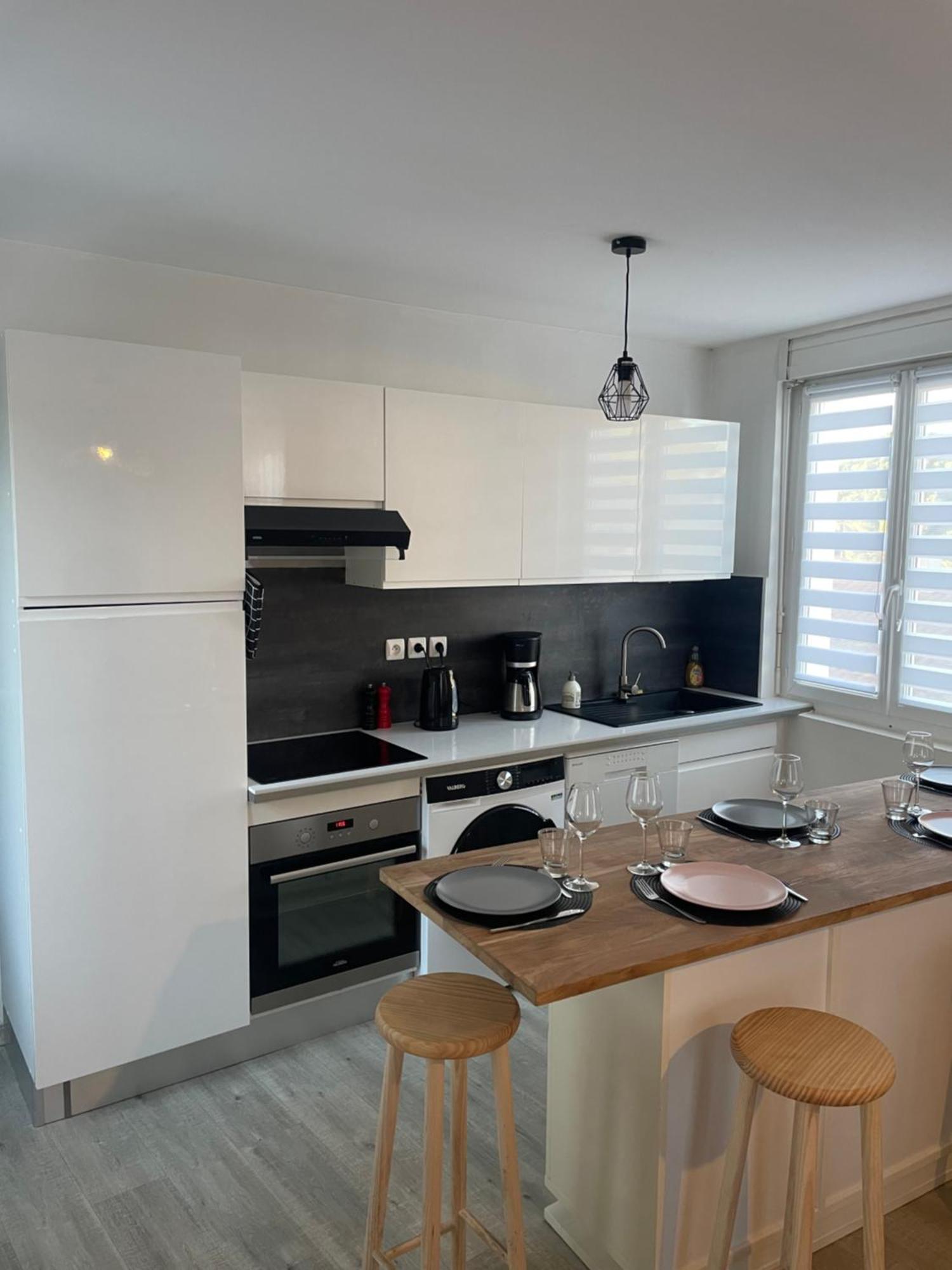 T4 Lumineux Proche Centre Ville Narbonne & Des Grands Buffets Экстерьер фото